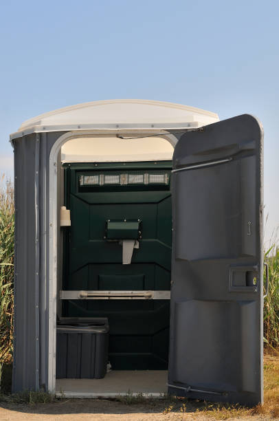 Best Affordable porta potty rental  in Leetsdale, PA
